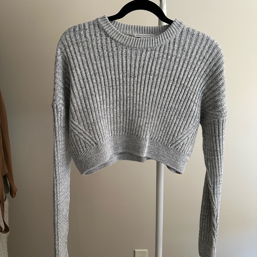 Urban Outfitters Gray Ribbed Cropped Sweater